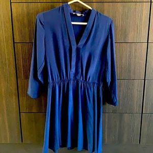 Amour Vert blue 100% silk dress